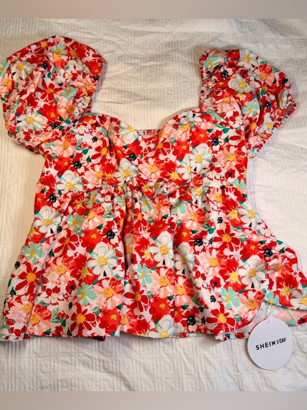 Shein VCAY Floral Puff Sleeve Babydoll Top Size L NWT Red Spring Blouse